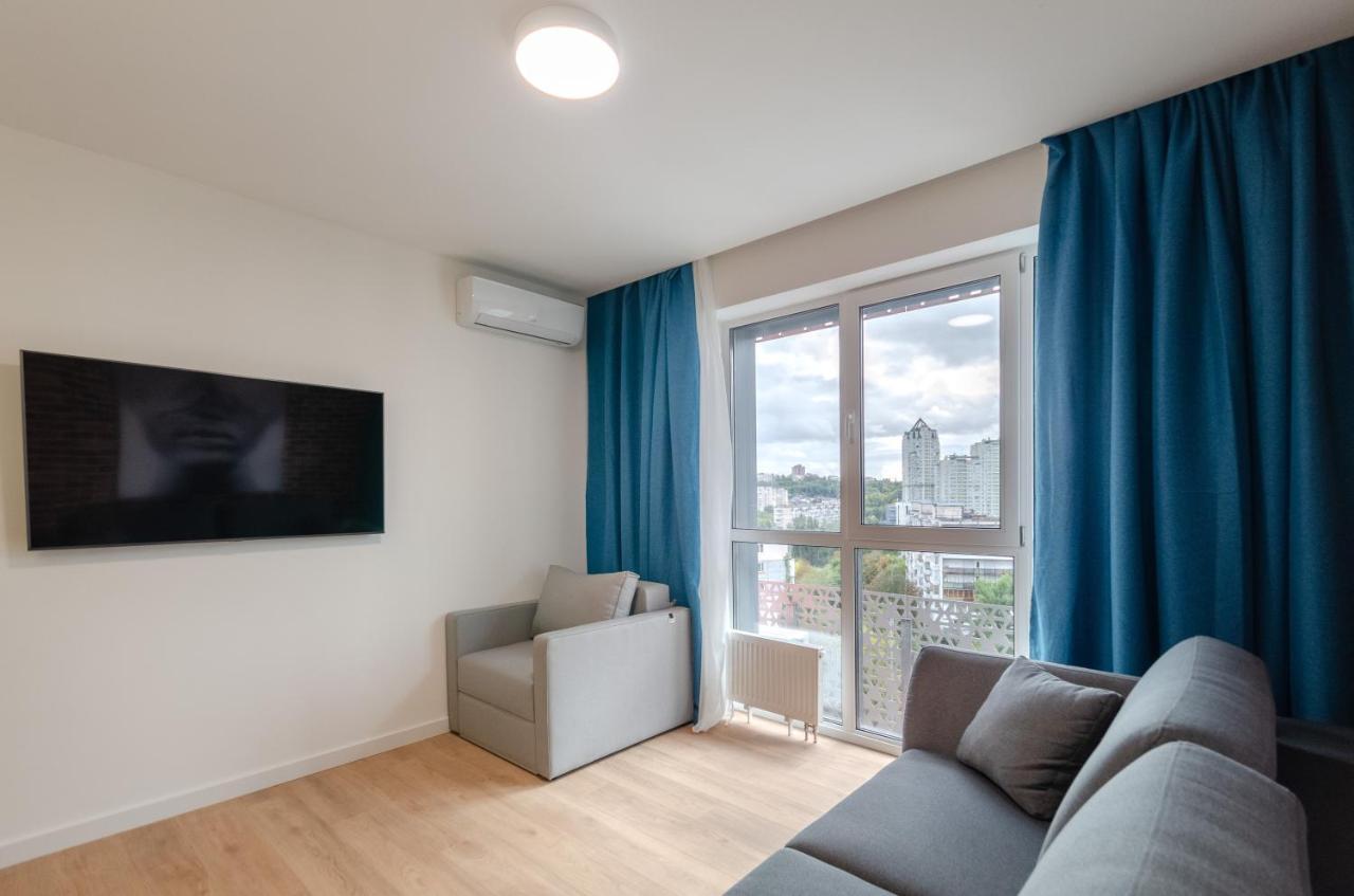 Petrovdom 12-95 Loft Apartments At Rc Kvartet, 16Г Vasyl Lypkivskyi Street Київ Екстер'єр фото