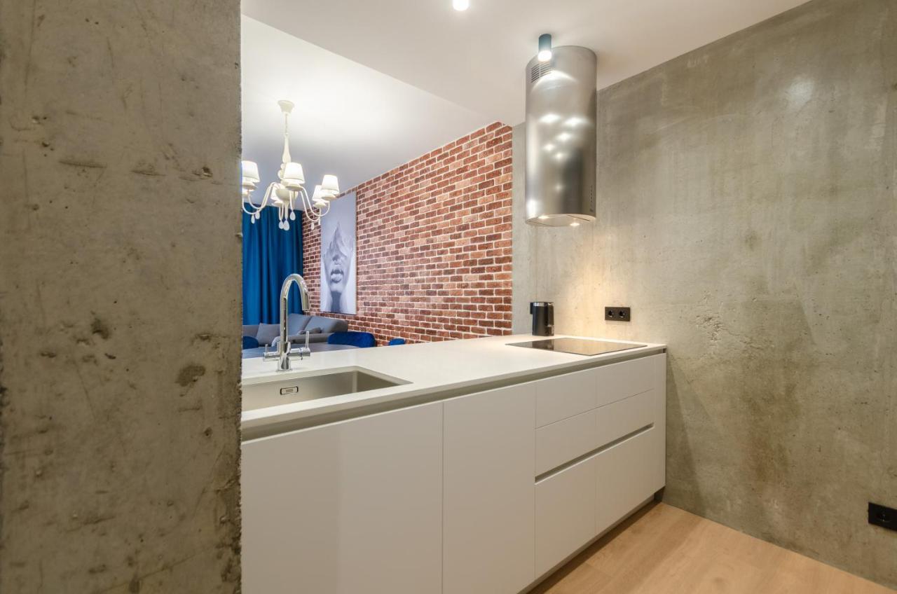 Petrovdom 12-95 Loft Apartments At Rc Kvartet, 16Г Vasyl Lypkivskyi Street Київ Екстер'єр фото