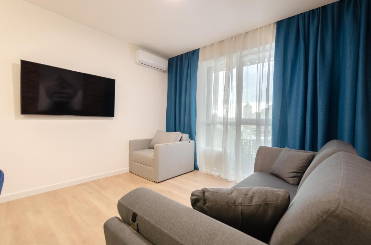 Petrovdom 12-95 Loft Apartments At Rc Kvartet, 16Г Vasyl Lypkivskyi Street Київ Екстер'єр фото