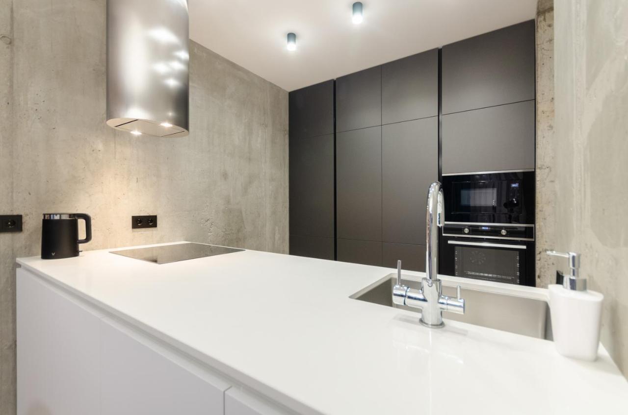 Petrovdom 12-95 Loft Apartments At Rc Kvartet, 16Г Vasyl Lypkivskyi Street Київ Екстер'єр фото