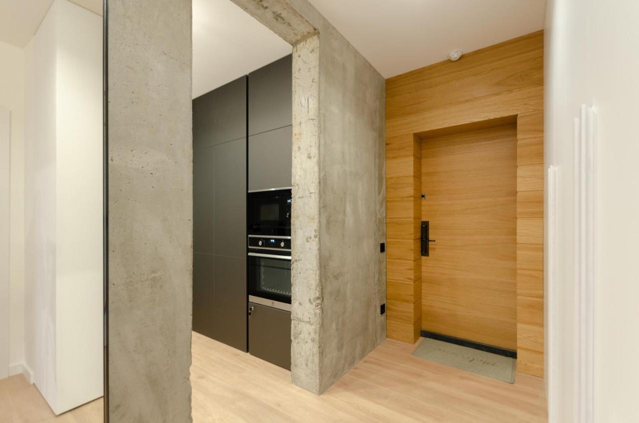 Petrovdom 12-95 Loft Apartments At Rc Kvartet, 16Г Vasyl Lypkivskyi Street Київ Екстер'єр фото