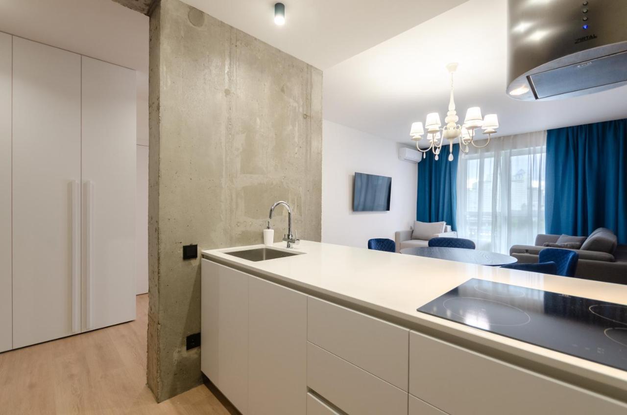 Petrovdom 12-95 Loft Apartments At Rc Kvartet, 16Г Vasyl Lypkivskyi Street Київ Екстер'єр фото