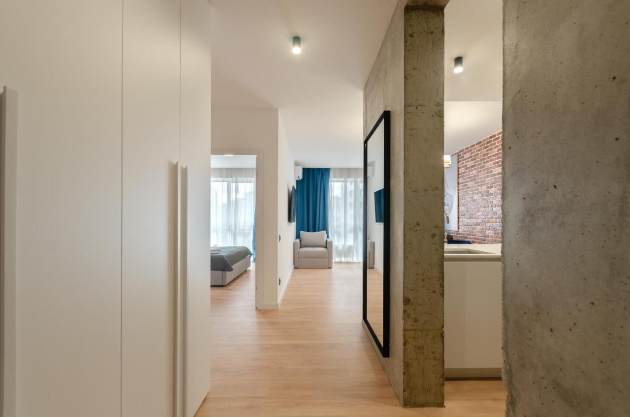 Petrovdom 12-95 Loft Apartments At Rc Kvartet, 16Г Vasyl Lypkivskyi Street Київ Екстер'єр фото