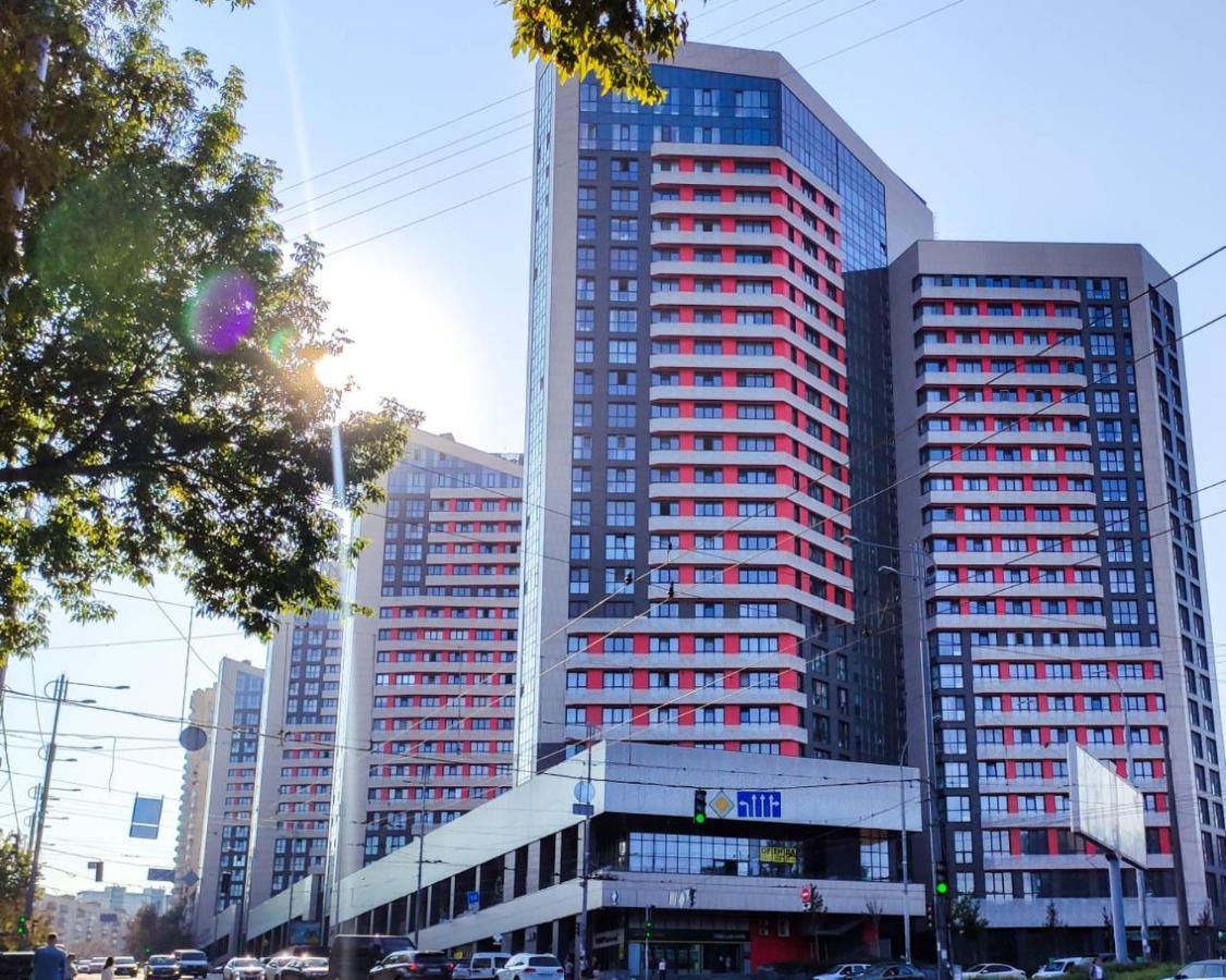 Petrovdom 12-95 Loft Apartments At Rc Kvartet, 16Г Vasyl Lypkivskyi Street Київ Екстер'єр фото