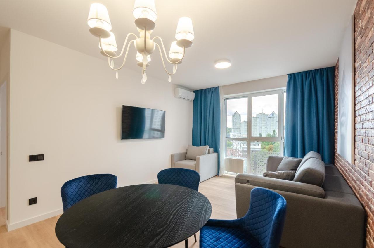 Petrovdom 12-95 Loft Apartments At Rc Kvartet, 16Г Vasyl Lypkivskyi Street Київ Екстер'єр фото
