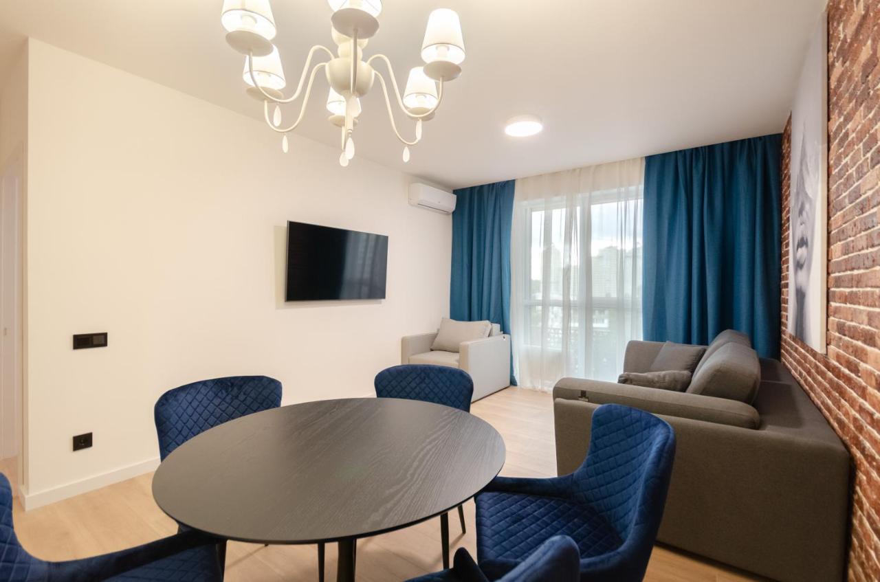 Petrovdom 12-95 Loft Apartments At Rc Kvartet, 16Г Vasyl Lypkivskyi Street Київ Екстер'єр фото